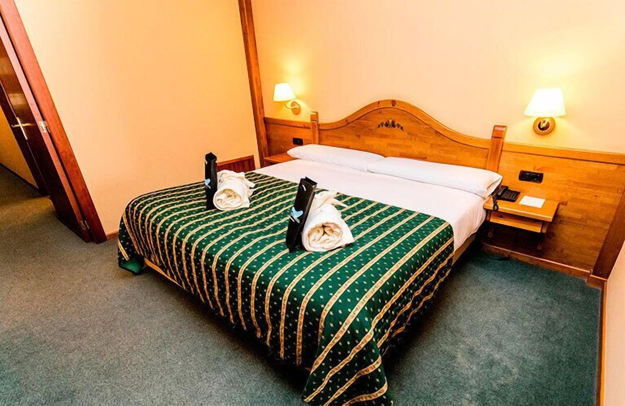 Sport Hotel Soldeu Bagian luar foto